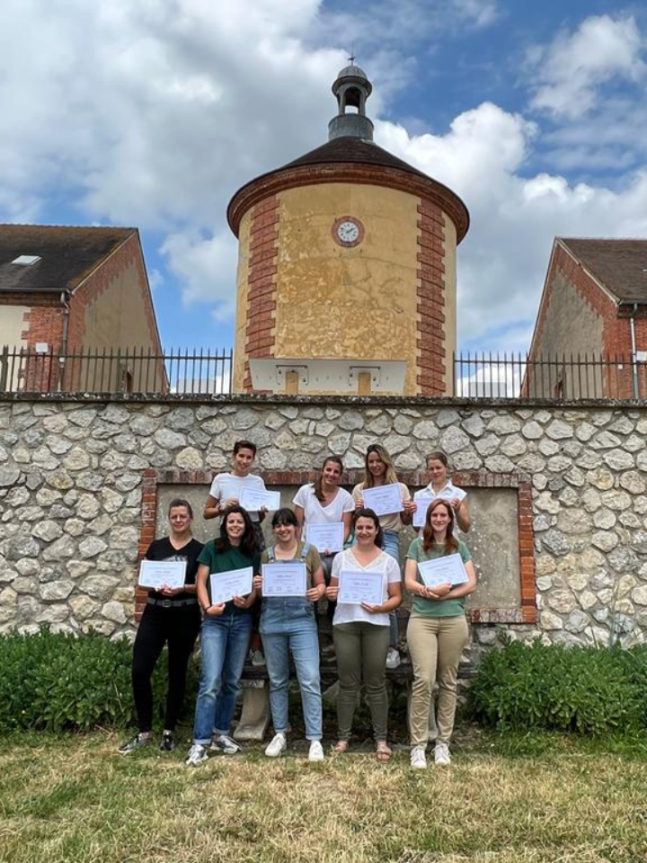 Remise des diplômes au centre de formation OAA formation en ostéopathie animale